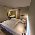 恩格尔酒店 酒店 3*