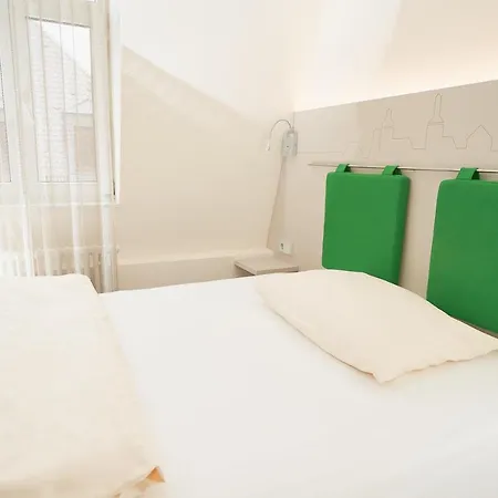 Stadthotel Engel 3*