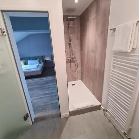 Stadthotel Engel Отель 3*