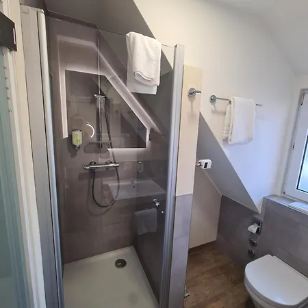 Stadthotel Engel 3*
