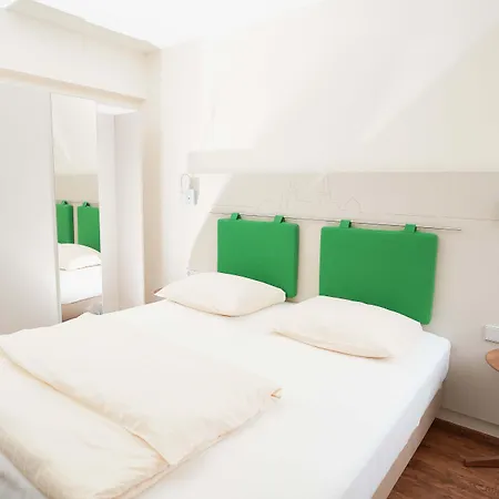 Hotel Stadthotel Engel 3*