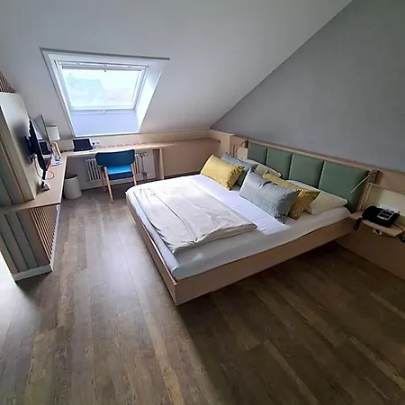 Stadthotel Engel Ettlingen