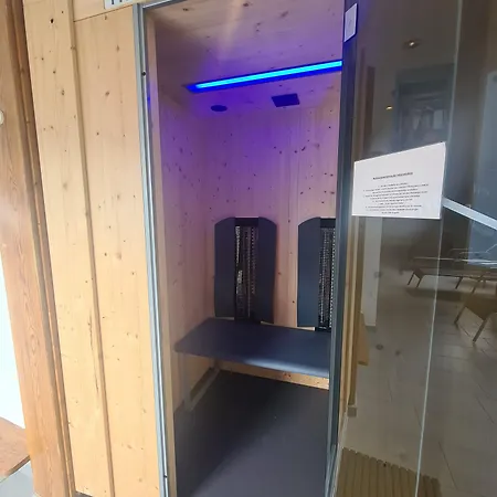 Stadthotel Engel Otel 3*