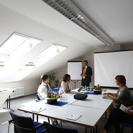 Hotel Stadthotel Engel 3*