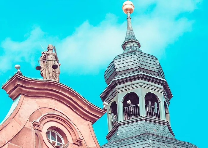 מלון Stadthotel Engel 3*