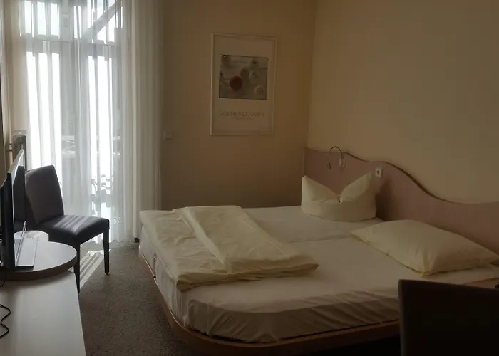 מלון Stadthotel Engel