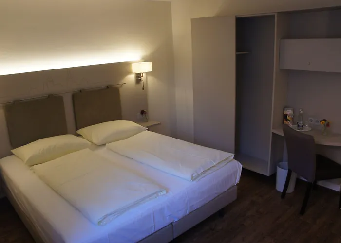 Stadthotel Engel Hotel 3*