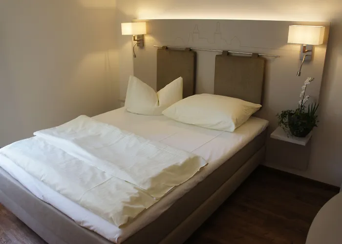 מלון Stadthotel Engel