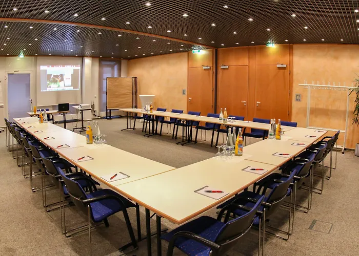 מלון Stadthotel Engel