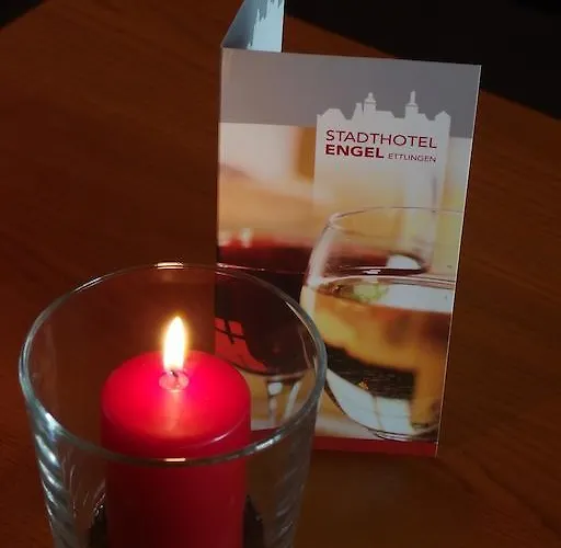 מלון Stadthotel Engel 3*