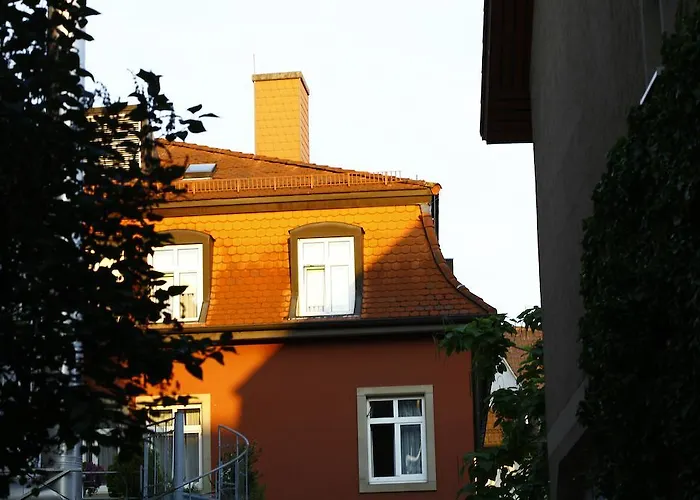 Stadthotel Engel אטלינגן